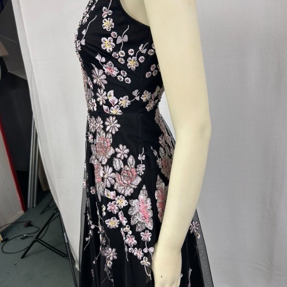 Aidan Mattox beaded dress, size 0 - Picture 3 of 10